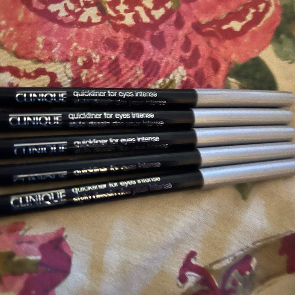 Clinique Quickliner for Eyes. Intense black. New!